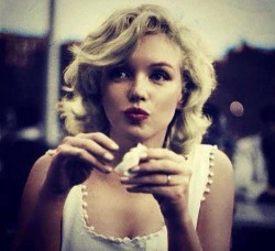 thedapperproject:  Marilyn 