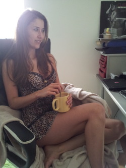 je prends mon cafÃ© en #nuisette #coquine