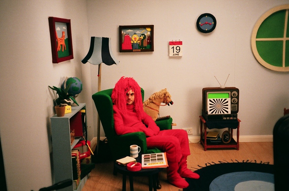 jijiluvzoo:  Behind the scenes of Don’t Hug Me I’m Scared 2 