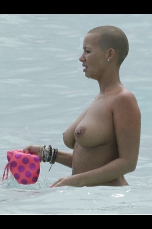 dedo617:  Kelly, Nikki, and Ambers Nipples