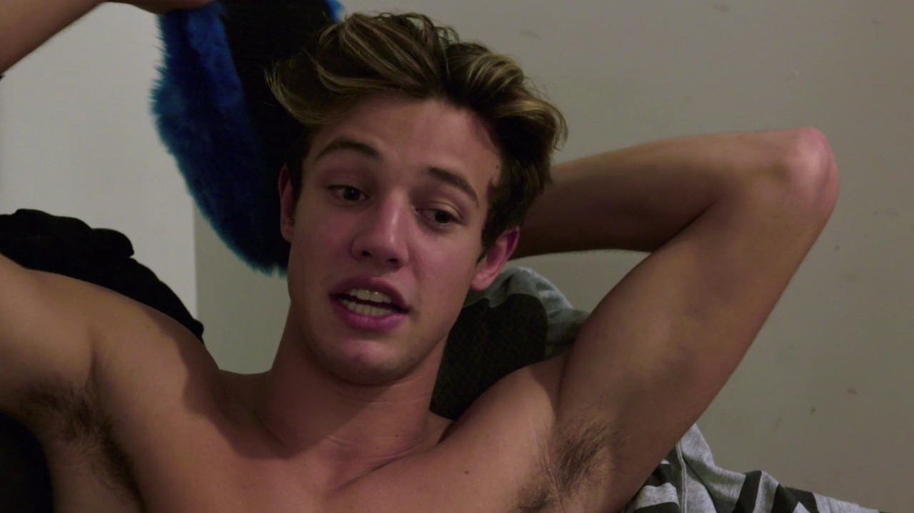 auscap:Cameron Dallas - Chasing Cameron