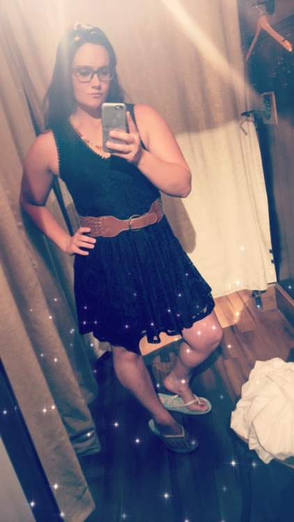 hiswildflower08: I should of bought this dress