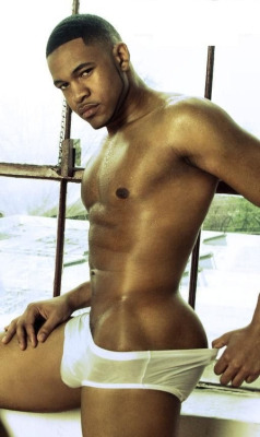 dominicanblackboy:  Dat yummy ass of the Day!