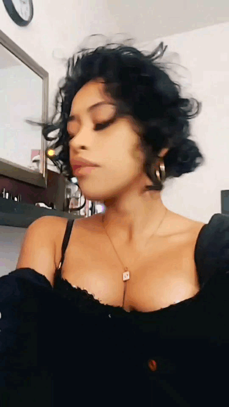 milku-bunny:𝗜… 𝗹𝗼𝘃𝗲…. 𝗽𝗿𝗲𝘁𝘁𝘆…. 𝘀𝗽𝗶𝗿𝗮𝗹𝘀….