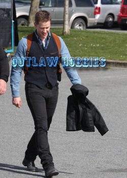 kaulotikos:  Josh Dallas shows us that he