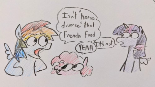 Having Fun At The Con