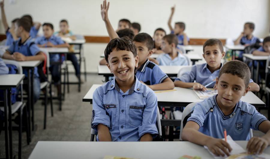 micdotcom:  Powerful photos show what back-to-school looks like in Palestine and