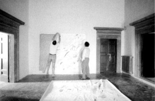 rudygodinez:  Ugo Mulas, Cy Twombly Working in Rome, (1969) 