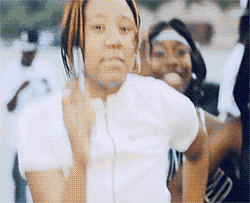 90svigilante:  fuckrashida:  Niggas on Twitter play way too much ☹️  I shouldn’t