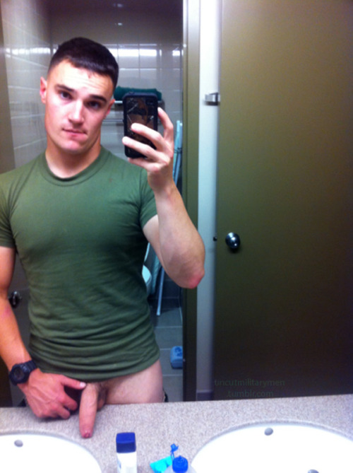 uncutmilitarymen:  Set 3 of the 24 year old straight Marine hottie stationed in Twentynine Palms, CA