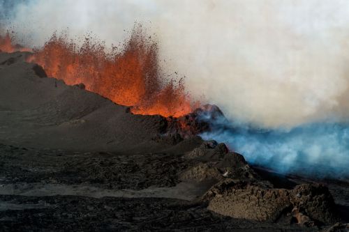 fuckyeahfluiddynamics:Lava is rather fascinating as a fluid. Lava flow regimes range from extremely 