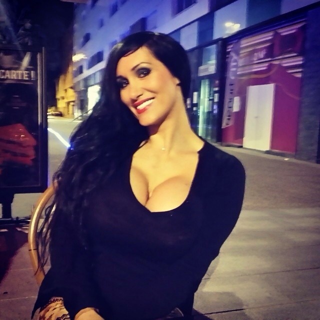 boobiegreed:  found her! Kristhin Gomez! ❤️