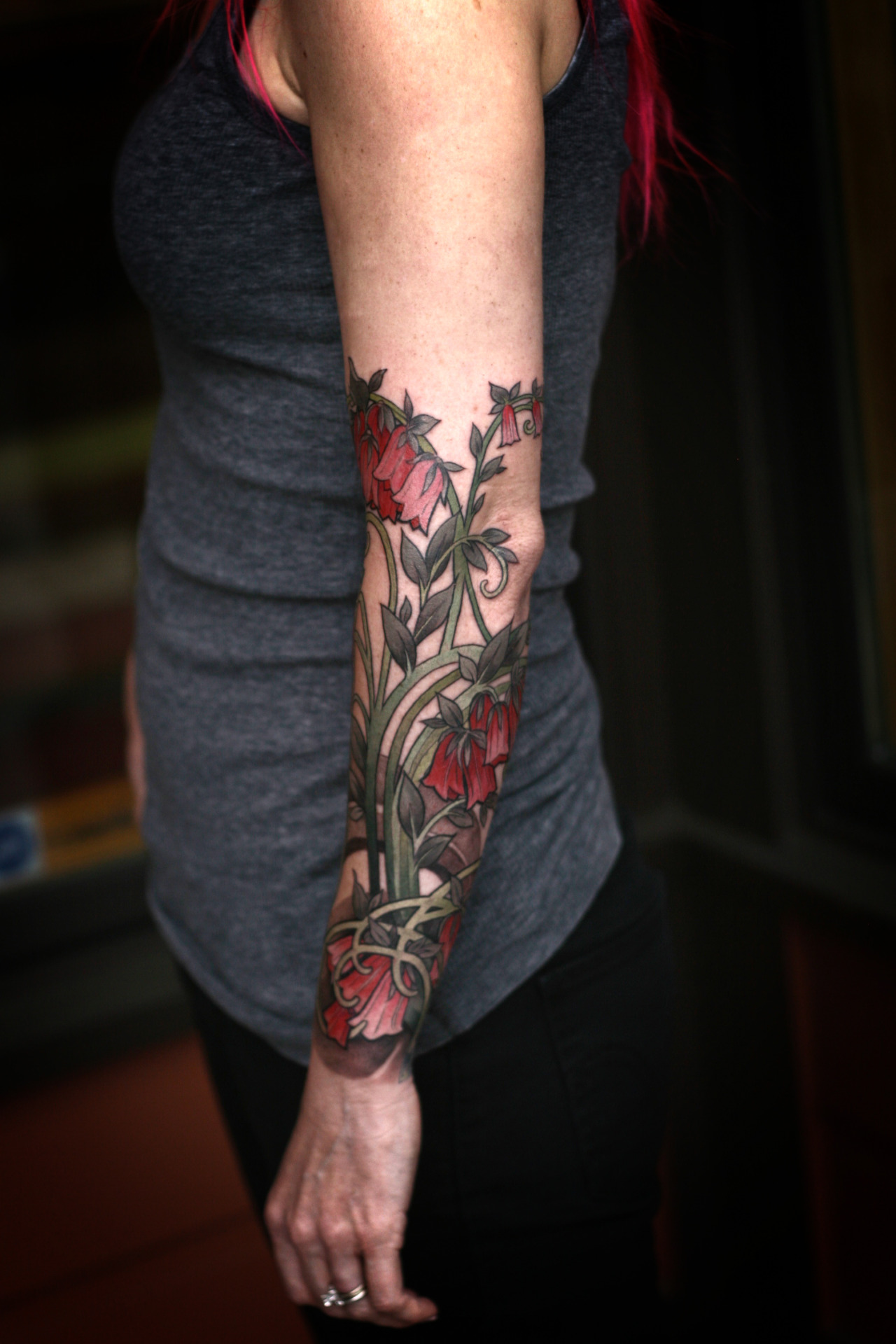 alicestattoos:  Emma’s Mucha. Thanks Emma, this was so much fun!