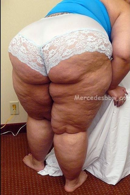 Big Asses,Phat Pussy & A Lot Of Thickness