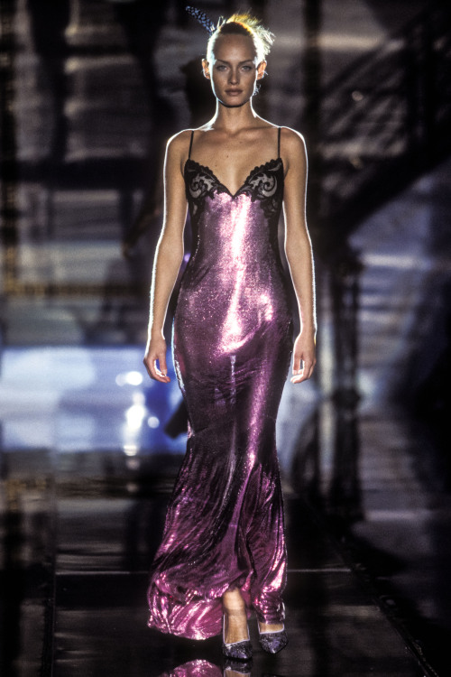 r-unway