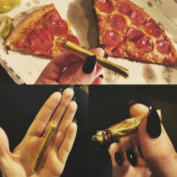inaslump:  good daze. 24k gold. #24kinyourashtray