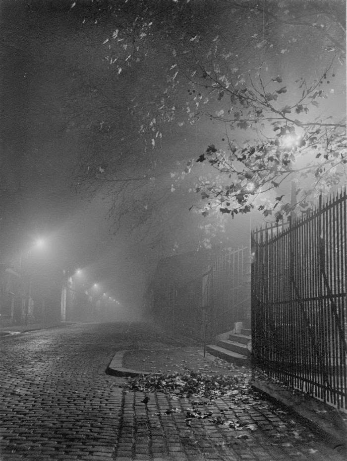 semioticapocalypse:  Nicolas Yantchevsky. Paris by night. 1953-1956  [::SemAp FB
