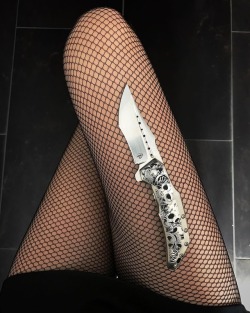 sickxknives:maria.knives