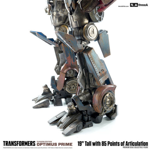 worldof3a:  Transformers Age of Extinction Optimus Prime Evasion Edition Available for pre-order at Bambaland.com and 3A Stockists Worldwide!