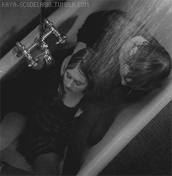 kaya-scodelario:  Violet and Tate / Effy and Freddie. 