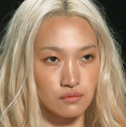 driflloon:daul @  nicole miller fw09  