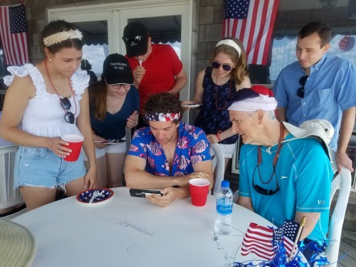 Harvey Cedars, July 4, 2021 #nathans #hotdogs #eatingcontest https://www.instagram.com/p/CQ81z_tLPi