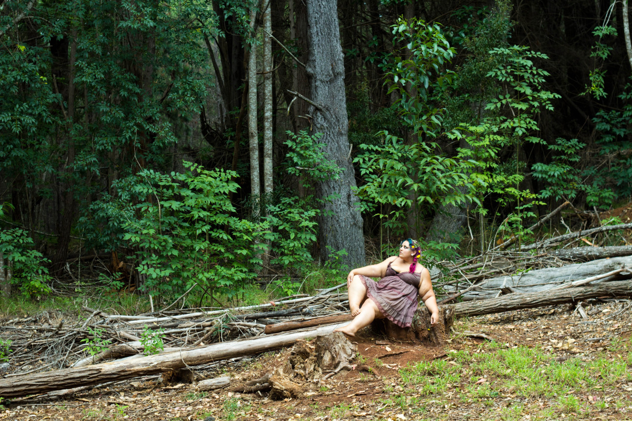 gracefulatfalling:  wood nymph/forest faery photo set #1 