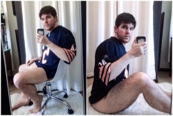 butchlvr:  feellikedreaming:ICYMI, selfie master post 🤓🤳🏻🤳🏻🤳🏻🤳🏻 I want between those thighs….