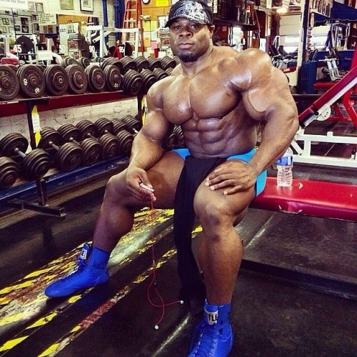 drwannabe:  damn. Kai looking ungodly swole.  mirin