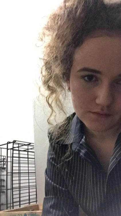 gretagaywig:oh she’s a capitalist now? figures