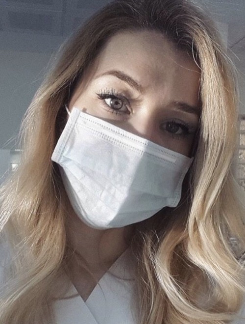 https://gloveslover.tumblr.com/post/160907554568