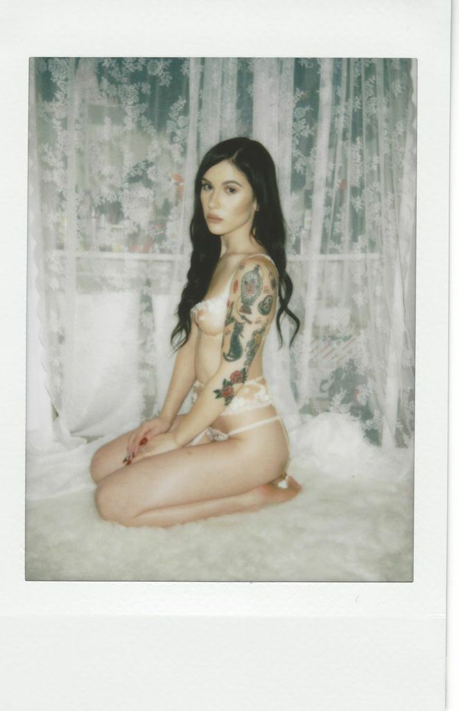 bambi—doll:Polaroids with jenlovelyphoto