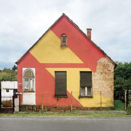 gasoline-station:  Hungarian Cubes by Katharina Roters