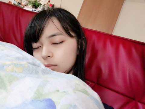 眠り姫かな 佐々木莉佳子｜アンジュルム メンバー オフィシャルブログ Powered by Ameba
