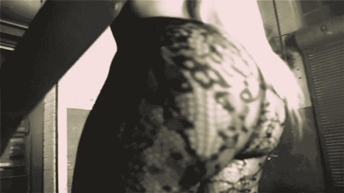 I LIKE BIG BUTTS!