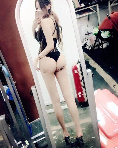 #sexyleg #skinny #美腿 #美脚 #白滑