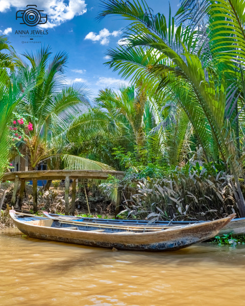 Mekong Delta - Vietnam (by Anna Jewels (@earthpeek)) www.instagram.com/earthpeek/