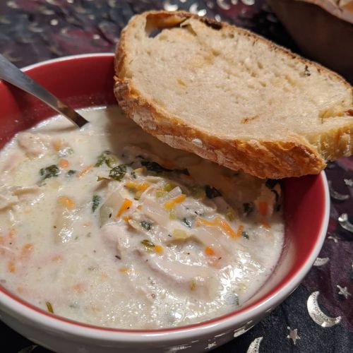 From scratch olive garden dupe chicken and gnocchi soup  #dinner #soup #chickenandgnocchi #instantpo