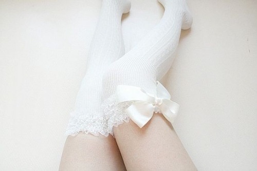 XXX kaylabambi:A collection of thigh highs and photo