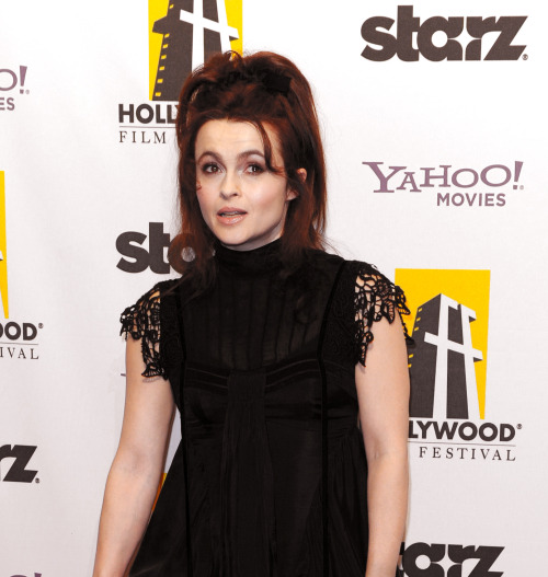 wooden-swings-and-diet-coke:Helena Bonham Carter at the 14th Annual Hollywood Awards on 25 October 2