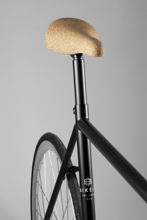 Cork Bicycle Saddle by Sofia Almqvist and Carl Cyrén.  (via Cork Bicycle Saddle by Sofia