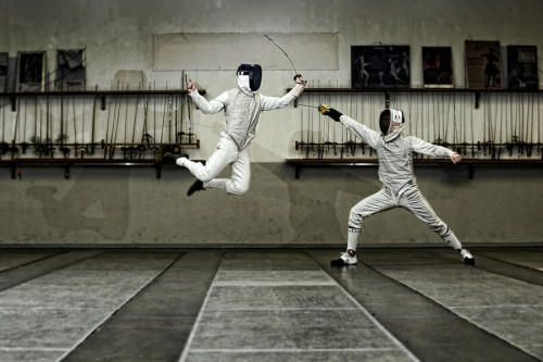 sportsetcopines:Fencing Jump de ouverturephoto