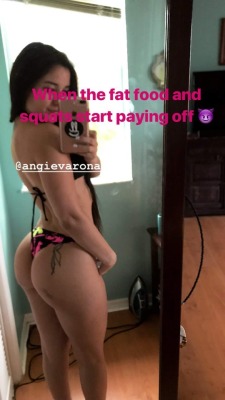 angievaronagallery:  Angie Varona Gallery - Fans Page 