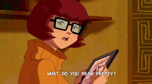 mcdonaldguy:  dorknerss:  hermeowyn: Looks like the one mystery Velma Dinkley couldn’t solve was self-love  Reblog if you think Velma is cute. Like if you’d smooch her   okay but did she just call that woman ugly to her face. like she sunk sunk that