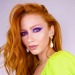 awesomeredhds02:thamyres__💚💜..#beauty #pantone2022 #veryperi #makeup #makecolorida#ginger Ohhhhh myyyyy… 😳