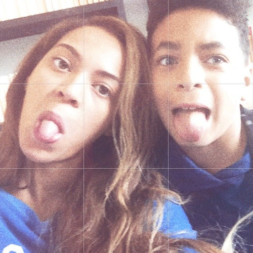 XXX beyoncelegion:   Beyoncé’s 2015 selfies. photo