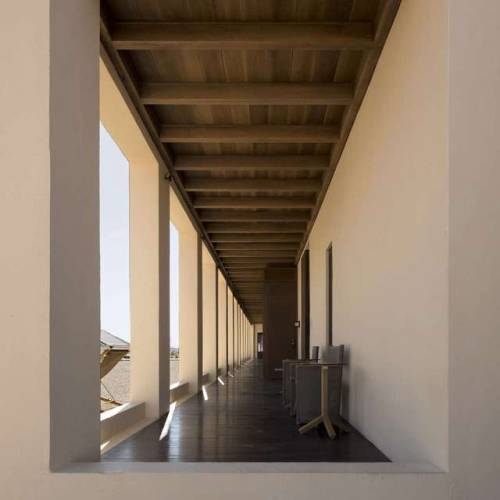 aaffaa:   Al Faya Lodge & Spa - ANARCHITECT    Photos: Fernando Guerra 