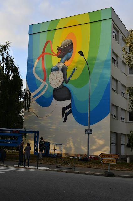 urhajos:  Seth in Rennes