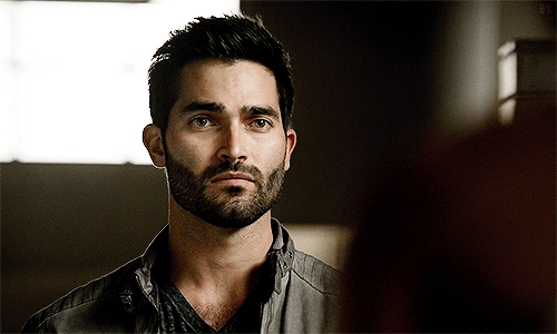 tl-hoechlin:  Is this yours?  ∩(︶▽︶)∩