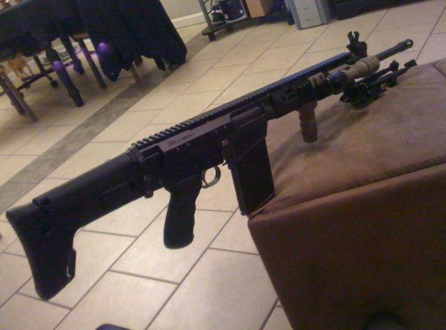 gunrunnerhell:  FAL-ACR? On the Falfiles forum, there is currently an ongoing attempt